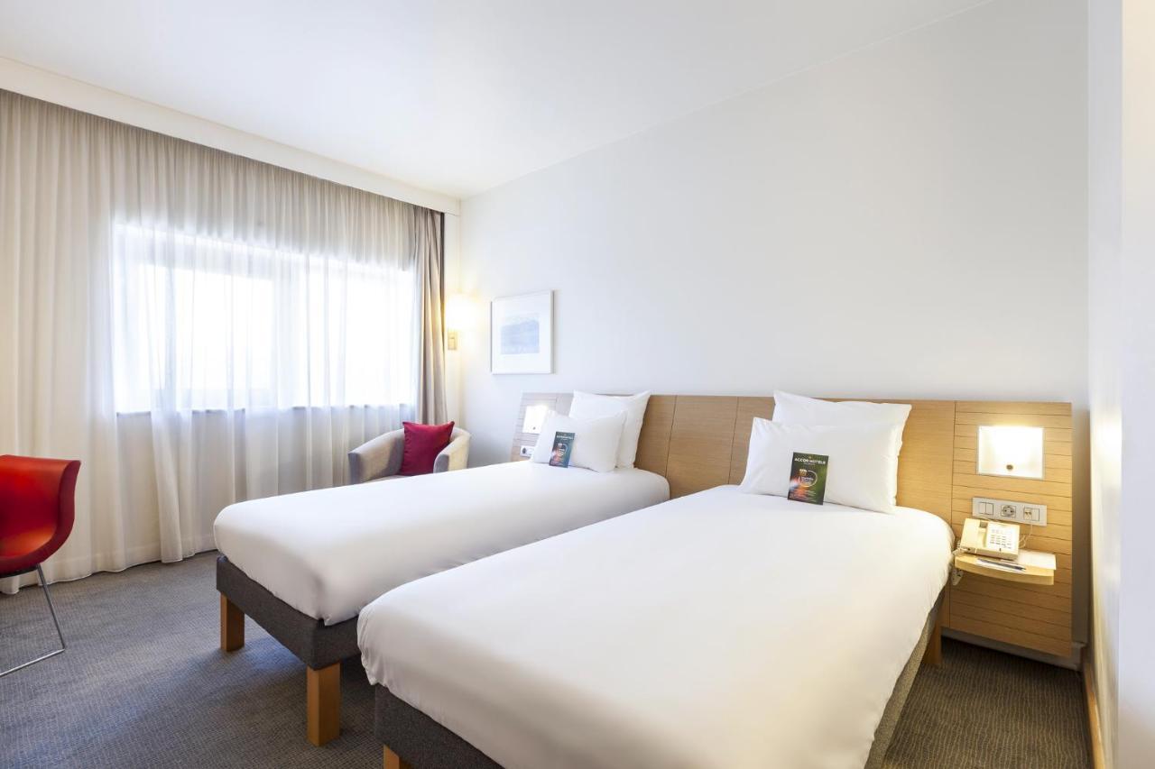 Novotel Poissy Orgeval Оржеваль Экстерьер фото