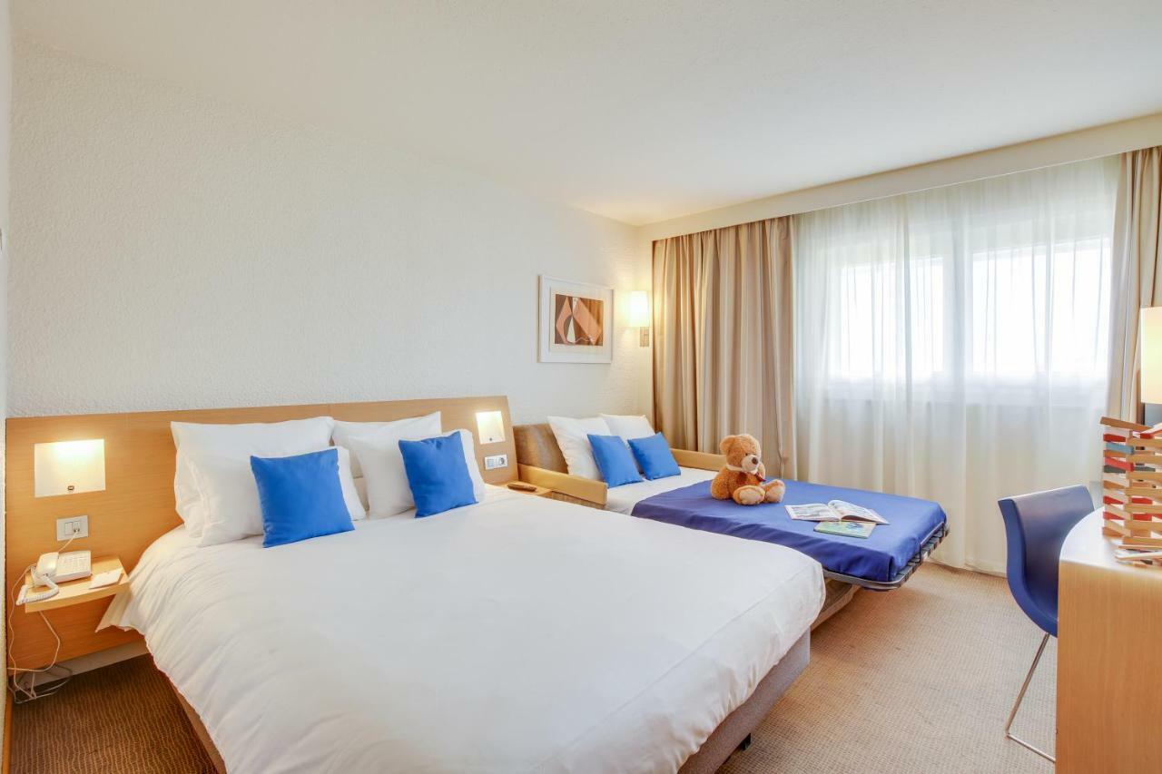 Novotel Poissy Orgeval Оржеваль Экстерьер фото